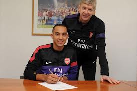 Theo Signing