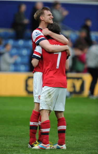 Per Mertesacker And Tomas Rosicky Of Arsenal Celebrate… News Photo - Getty Images - 168029952