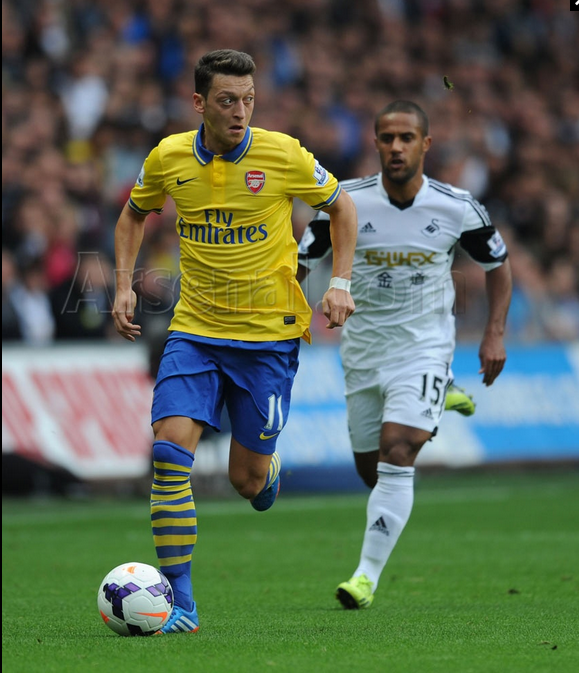 Ozil 3