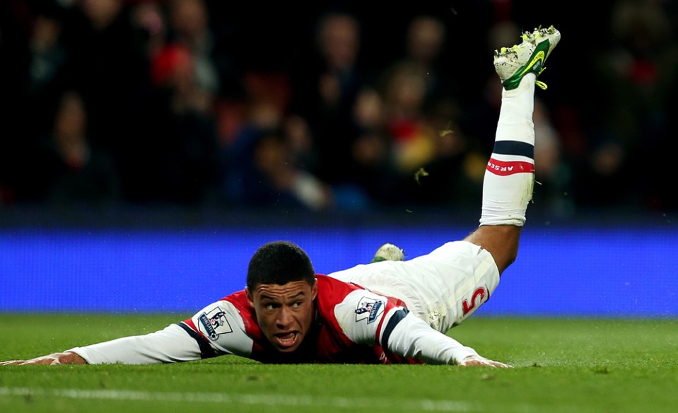 Soccer - Barclays Premier League - Arsenal v West Bromwich Albion - Emirates Stadium